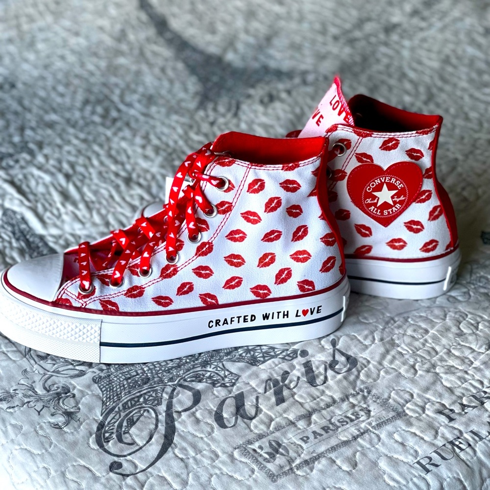 Chuck Taylor all star platform converse 7.5